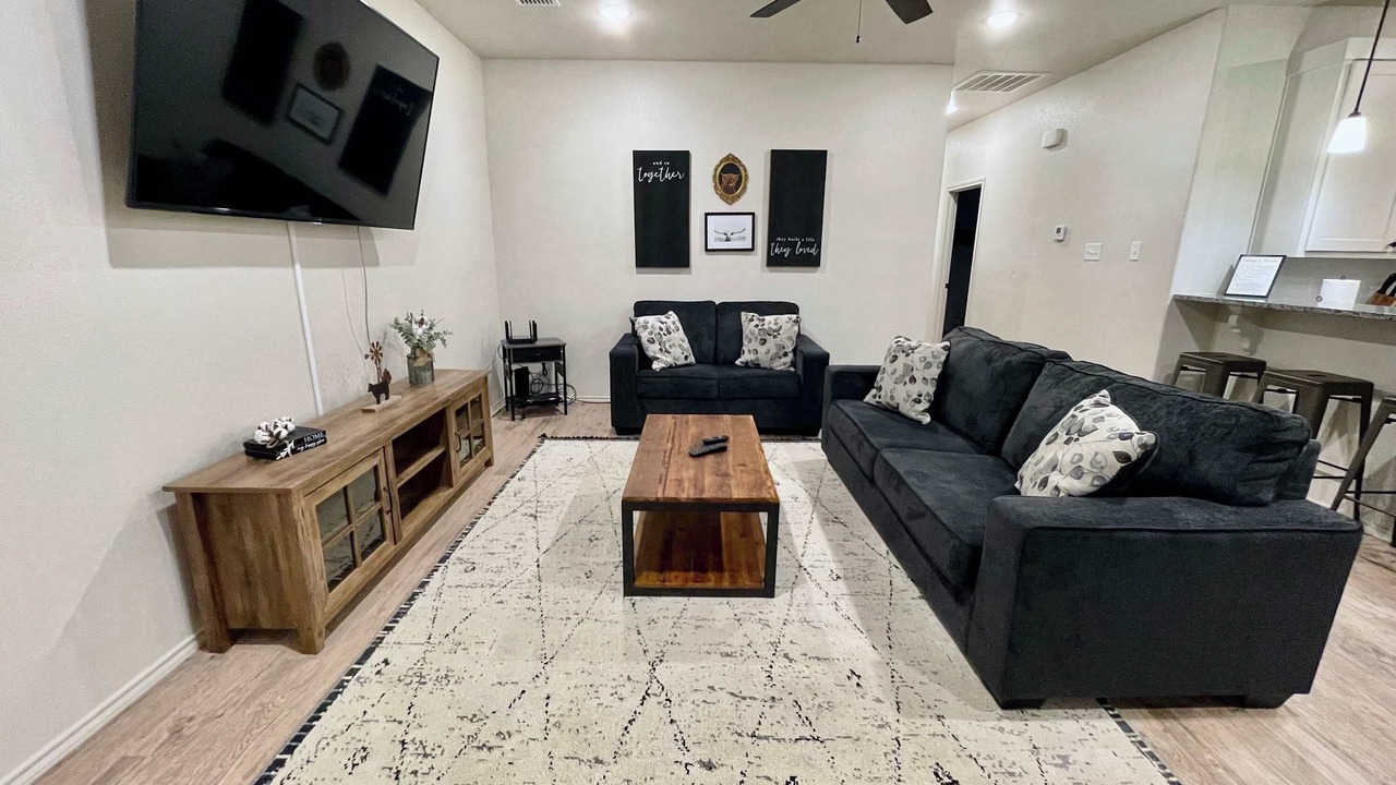 Photo of Livingroom in North by Northwest