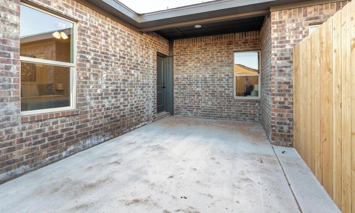 Photo of Outdoor in North by Northwest