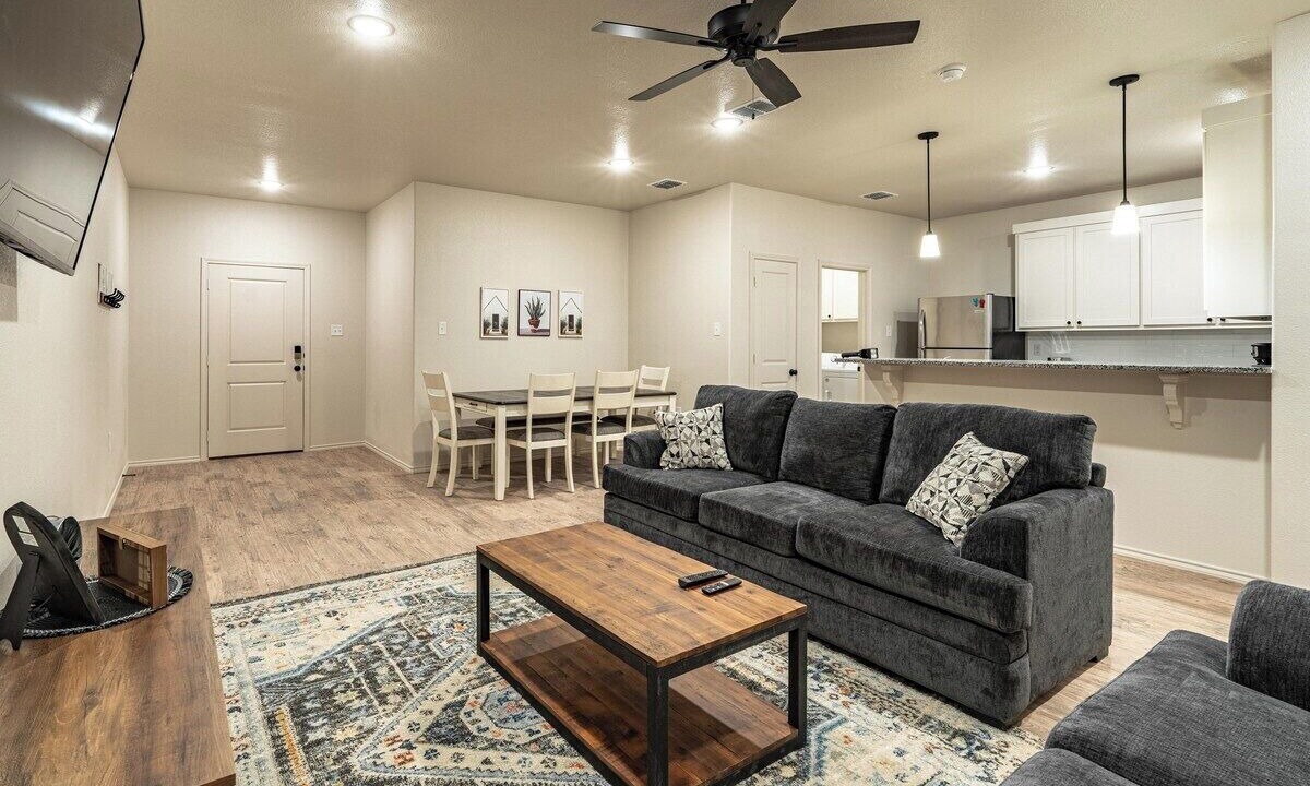 Photo of Livingroom in North by Northwest
