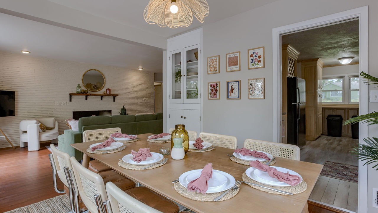 Photo of Bedroom in Westside