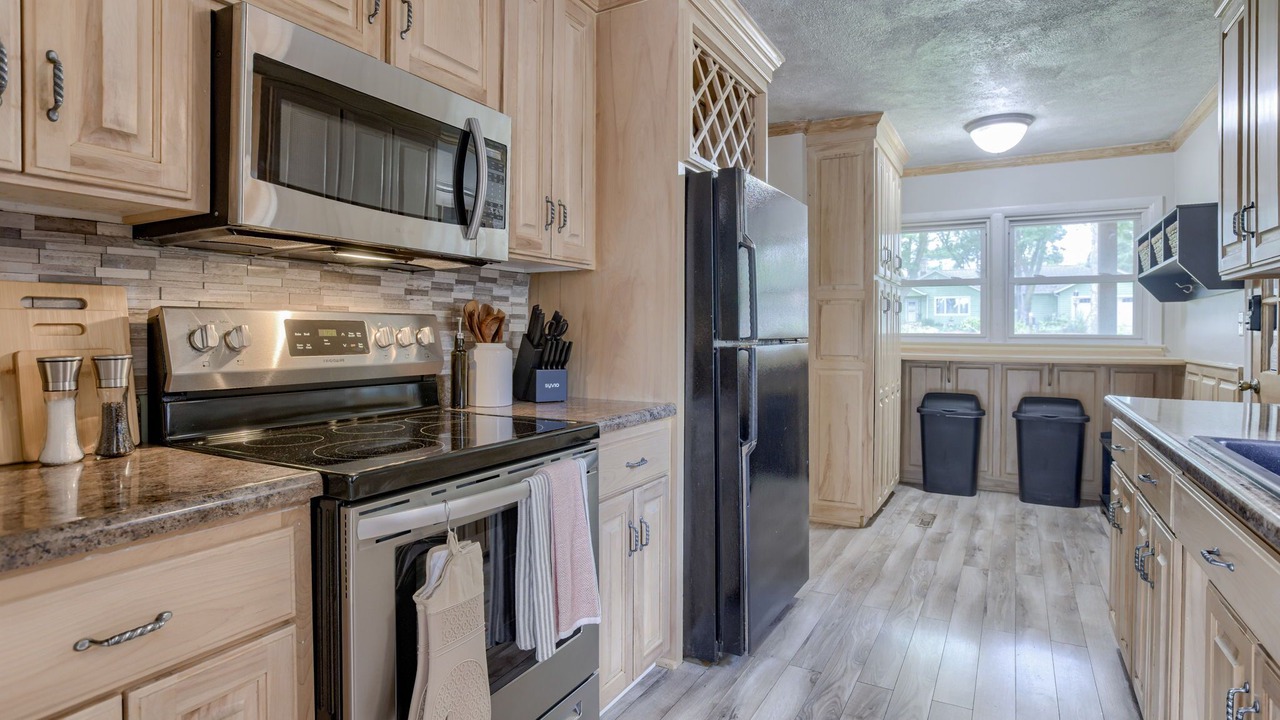 Photo of Bedroom in Westside