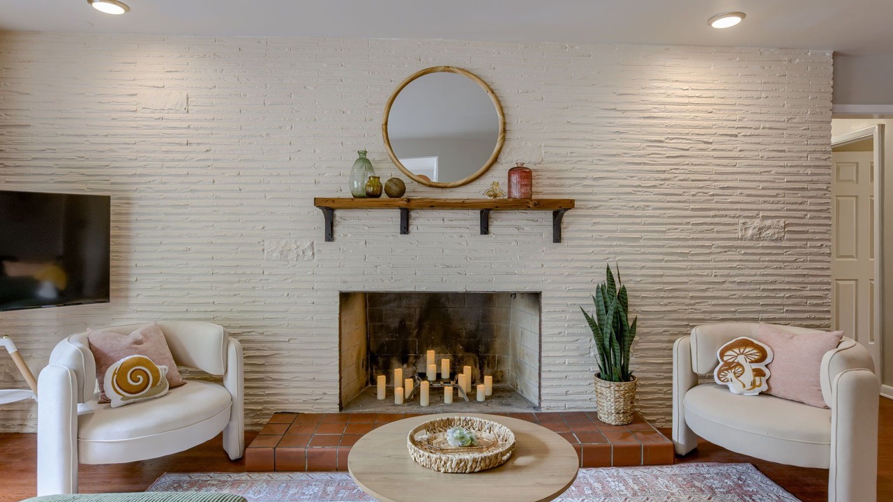 Photo of Bedroom in Westside