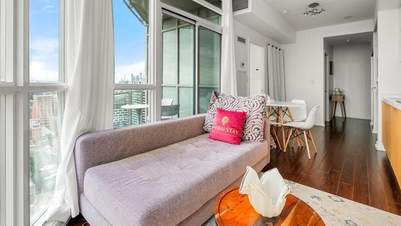 Photo of Livingroom in CityPlace