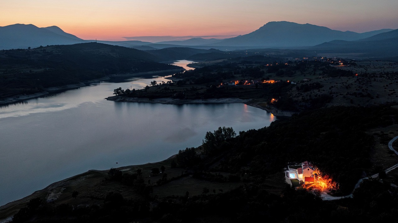 Photo of Outdoor in Garjak