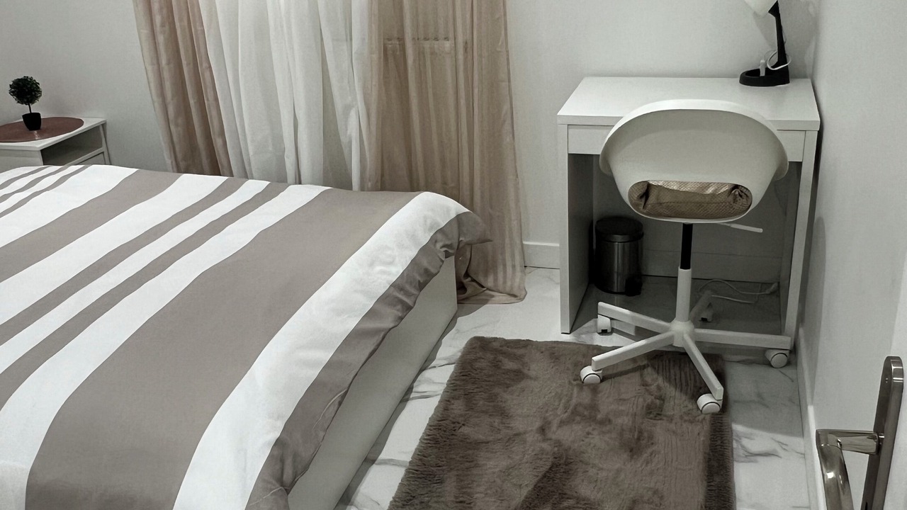 Photo of Bedroom in Palaiseau