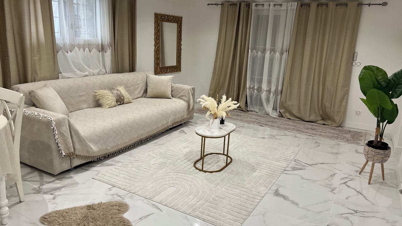 Photo of Livingroom in Palaiseau