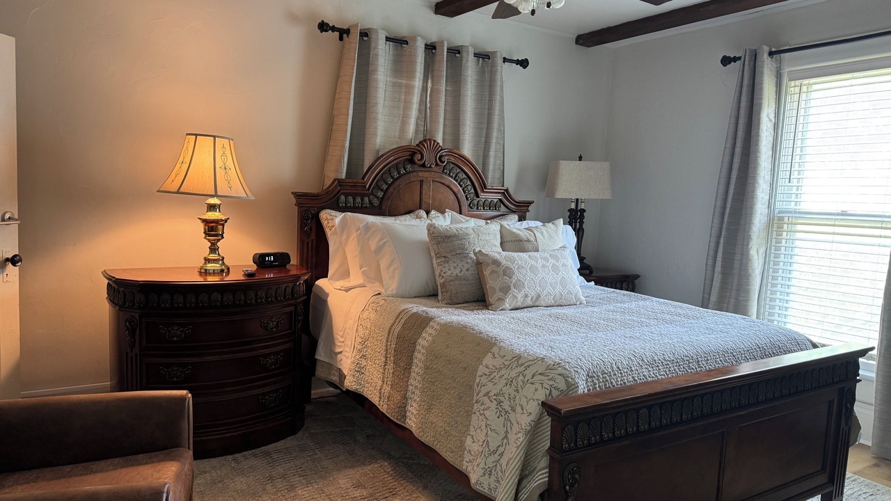 Photo of Bedroom in Siloam Springs