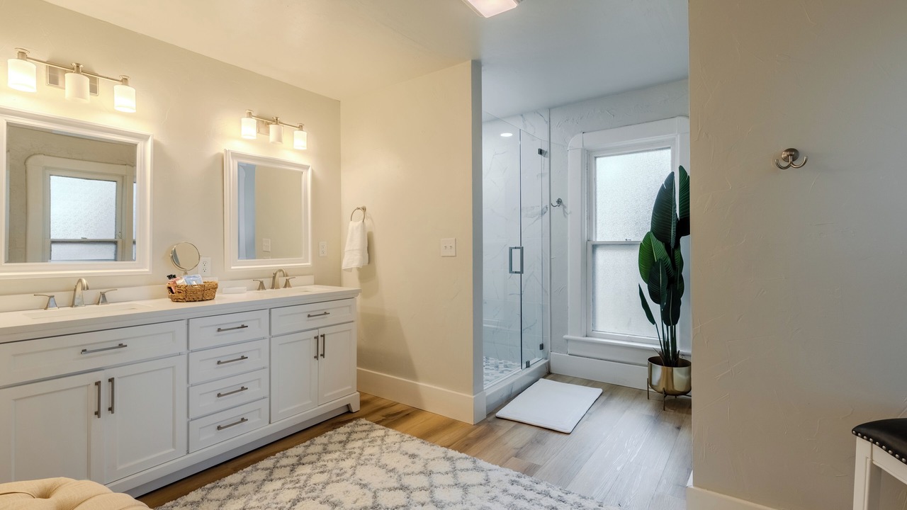 Photo of Bathroom in Siloam Springs