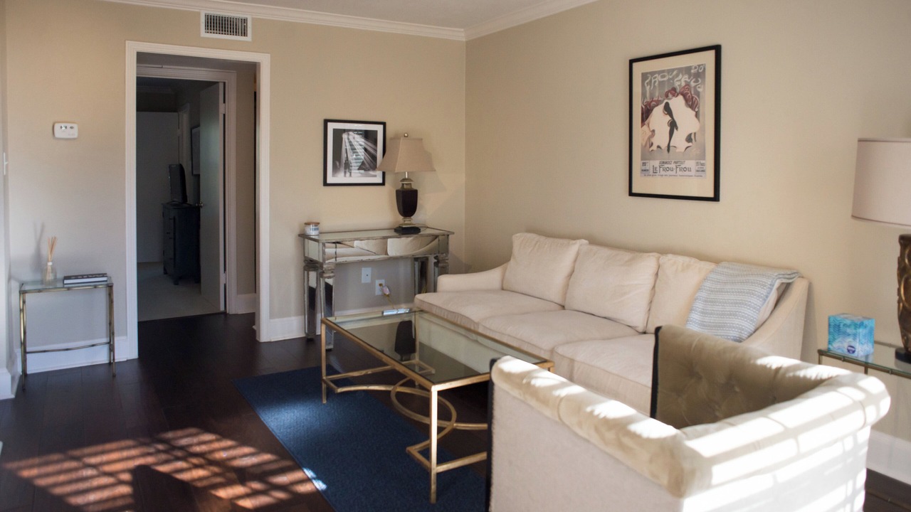 Photo of Bedroom in Neartown
