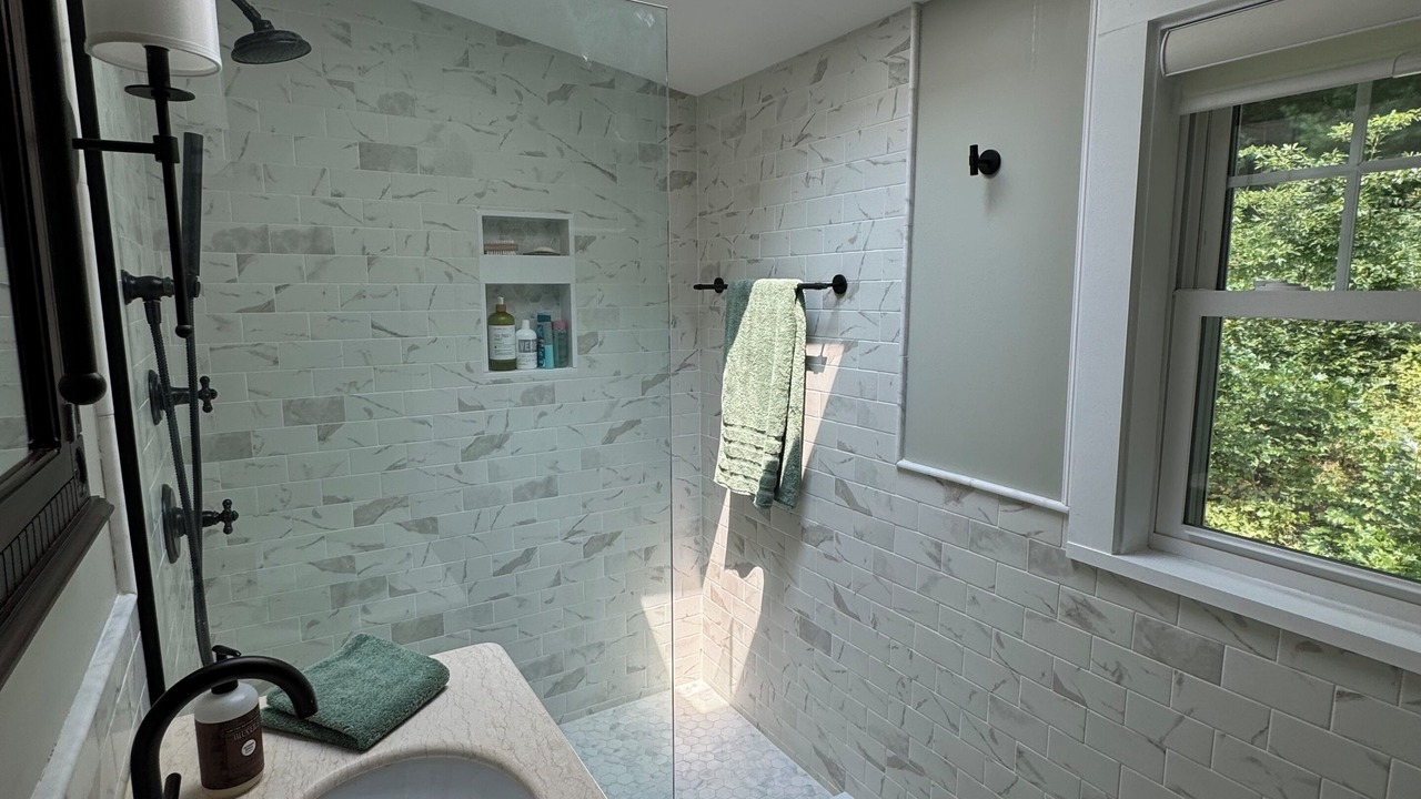 Photo of Bathroom in Glendale