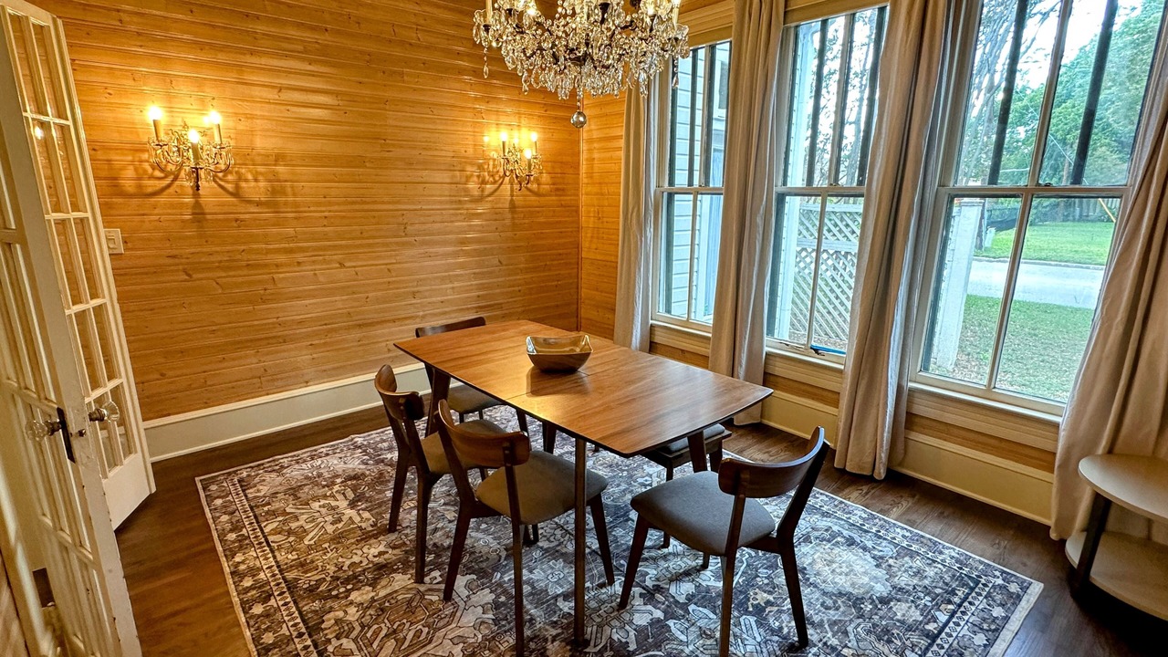 Photo of Bedroom in Taylor