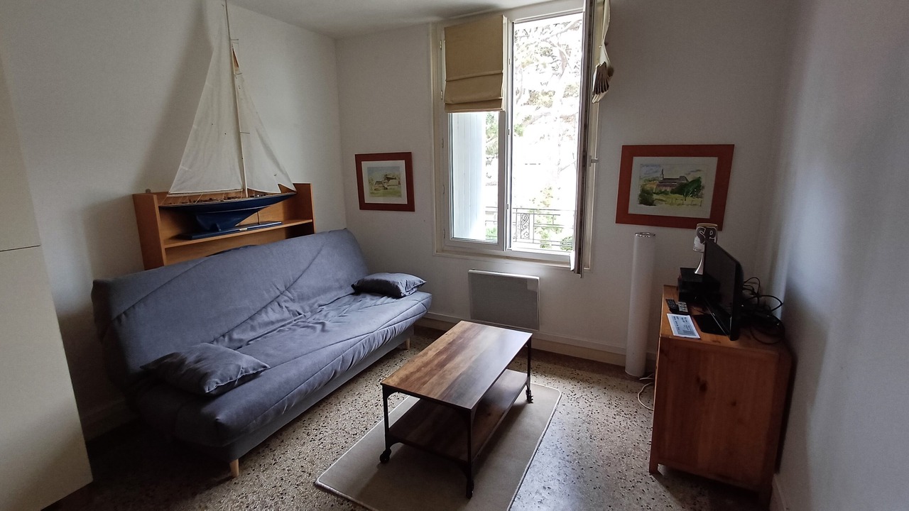 Photo of Livingroom in Saint-Regnobert-de-la-Cote-de-Nacre