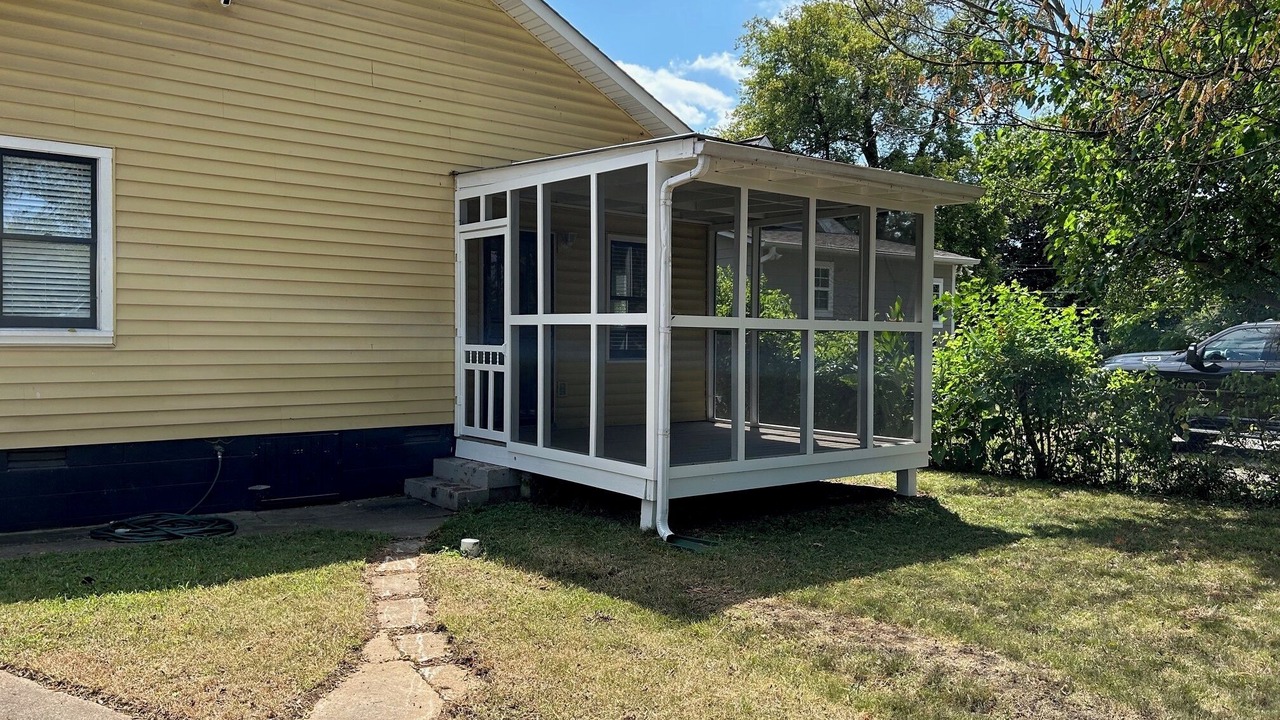 Photo of Outdoor in Hadley - Washington