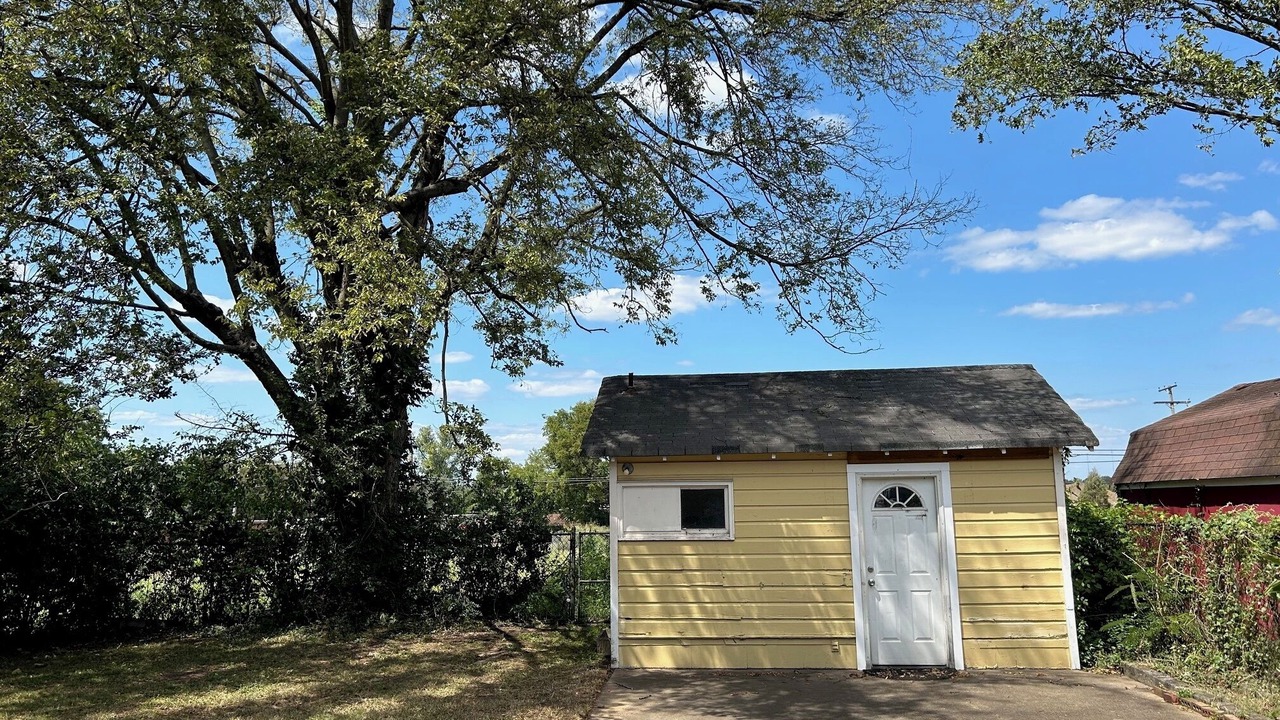 Photo of Outdoor in Hadley - Washington