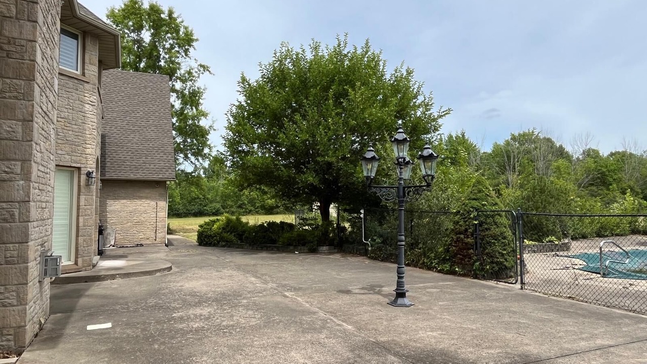 Photo of Outdoor in Welland