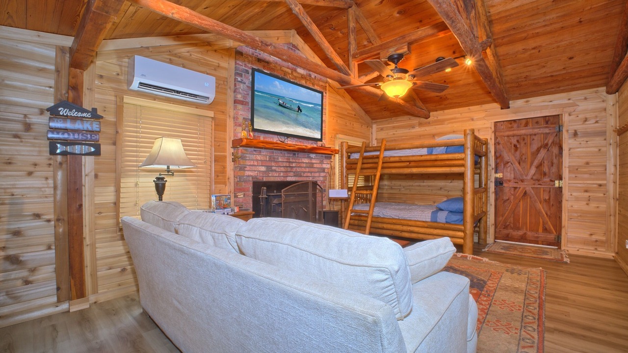 Photo of Bedroom in Hemphill