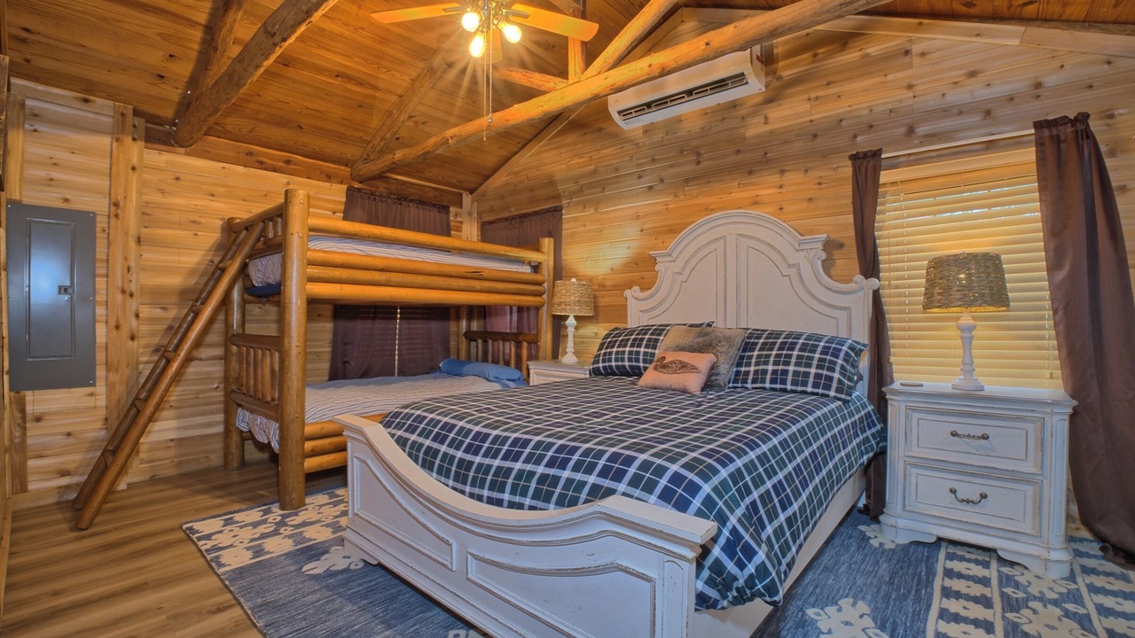 Photo of Bedroom in Hemphill