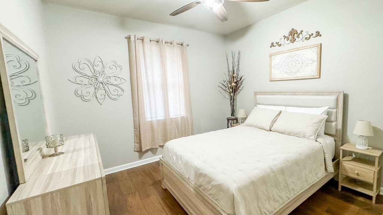 Photo of Bedroom in Springbrook
