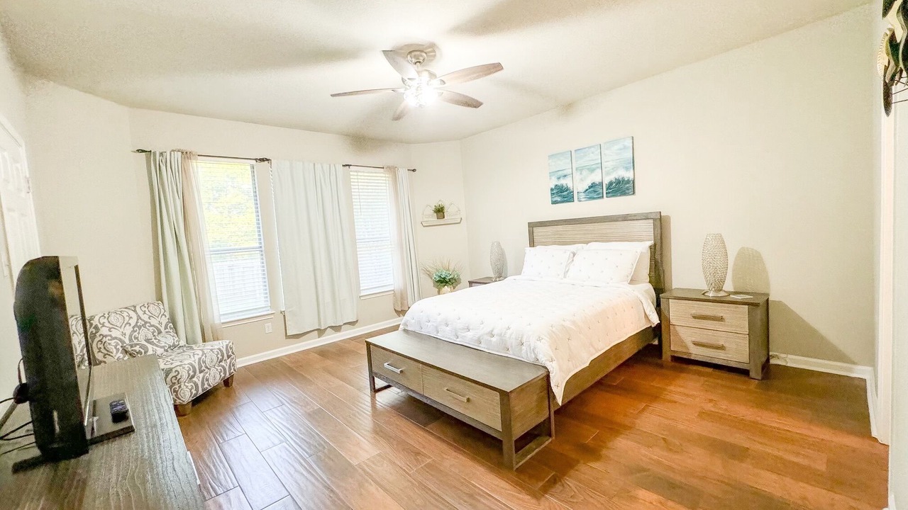 Photo of Bedroom in Springbrook