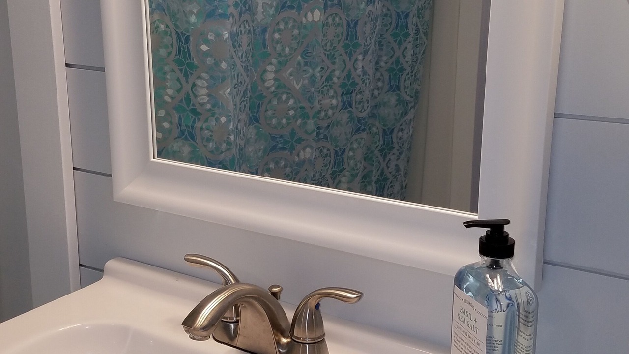 Photo of Bathroom in Erda