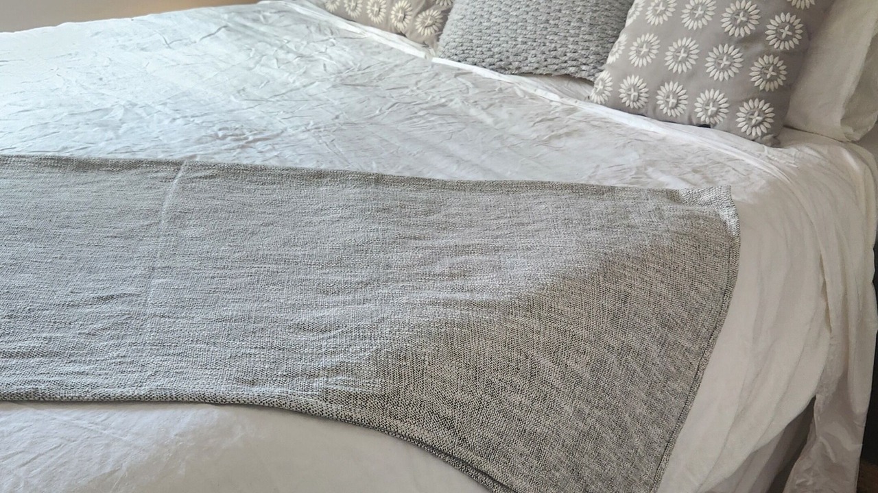 Photo of Bedroom in Piha