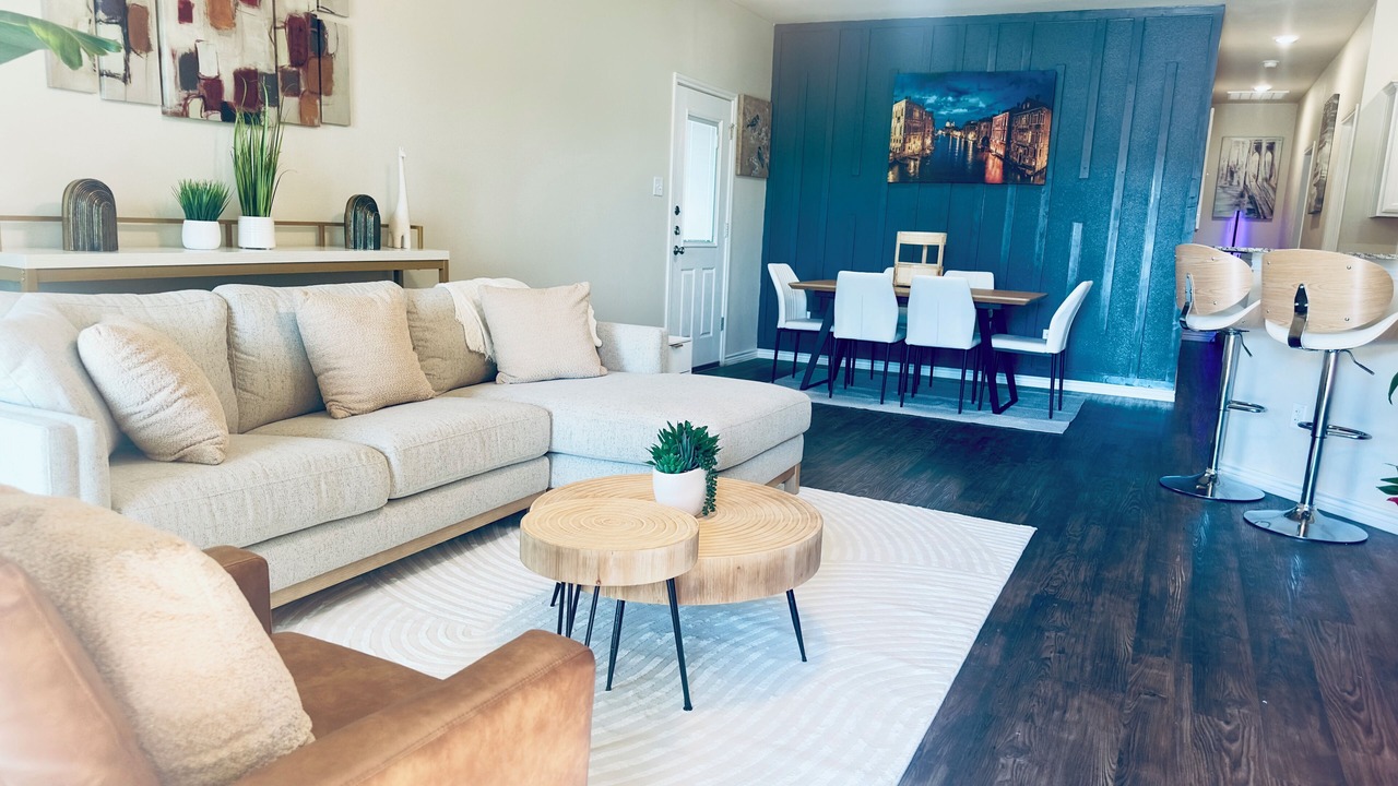 Photo of Livingroom in Killeen