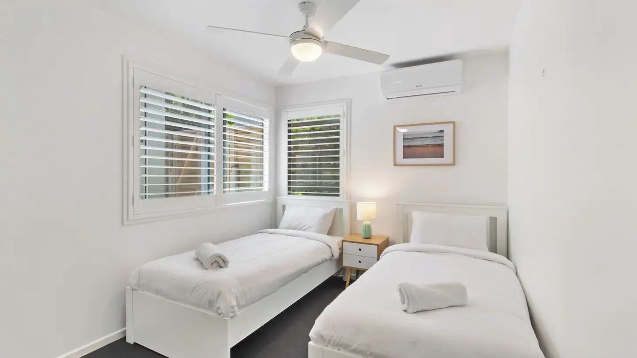 Photo of Bedroom in Castaways Beach