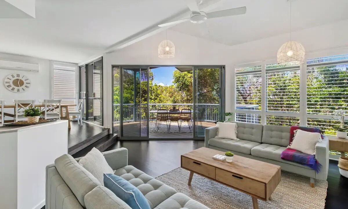 Photo of Livingroom in Castaways Beach