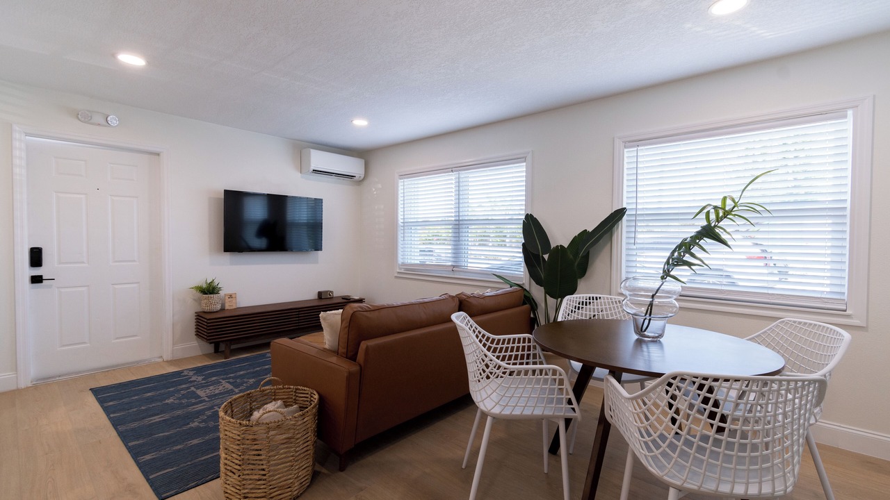 Photo of Livingroom in Cocoa Beach