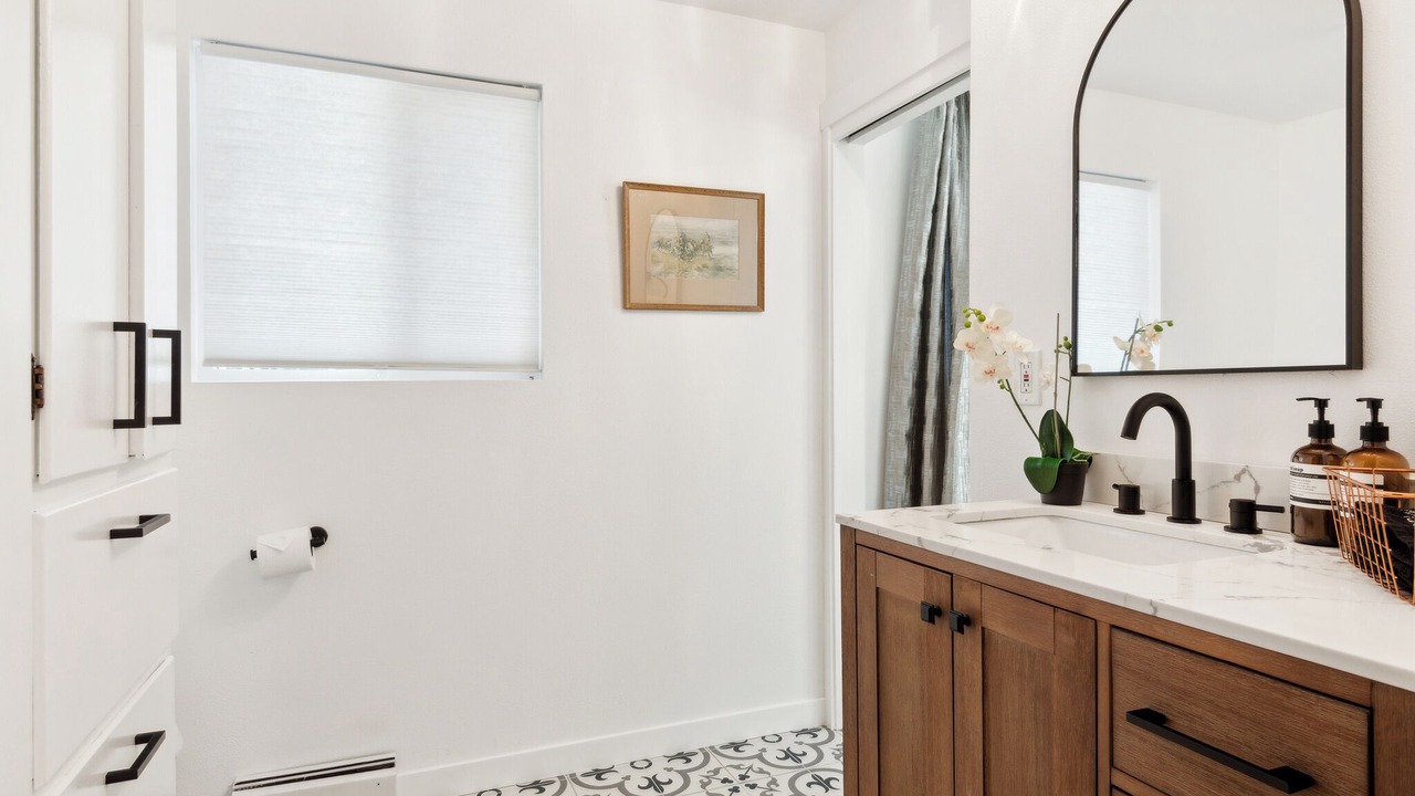Photo of Bathroom in Burien