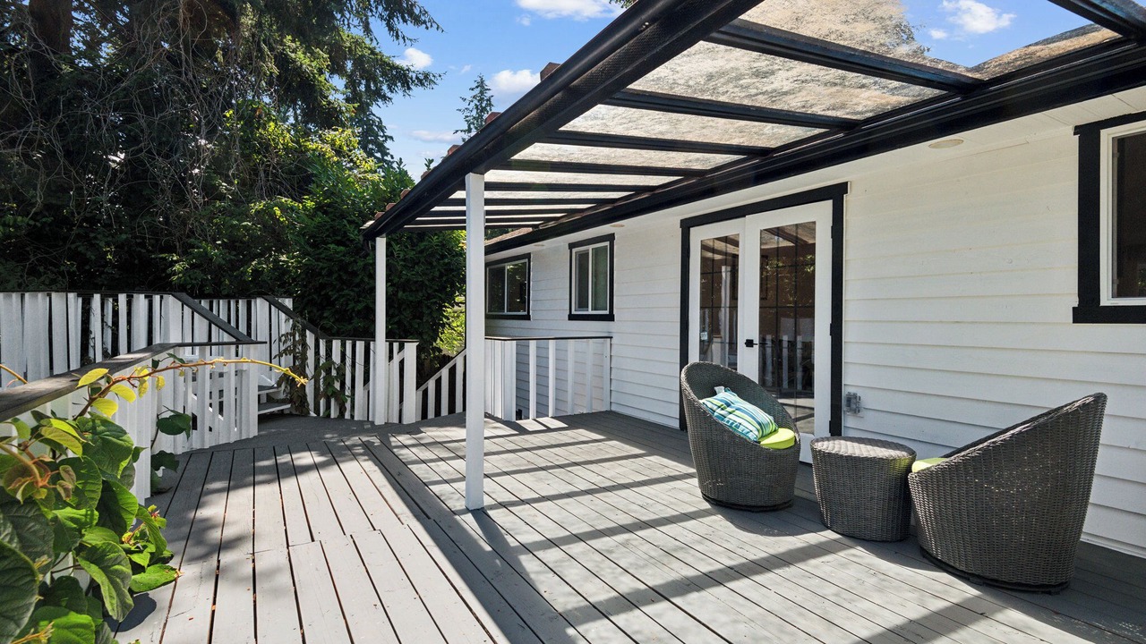 Photo of Patio Balcony in Burien