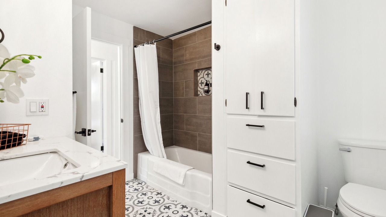 Photo of Bathroom in Burien