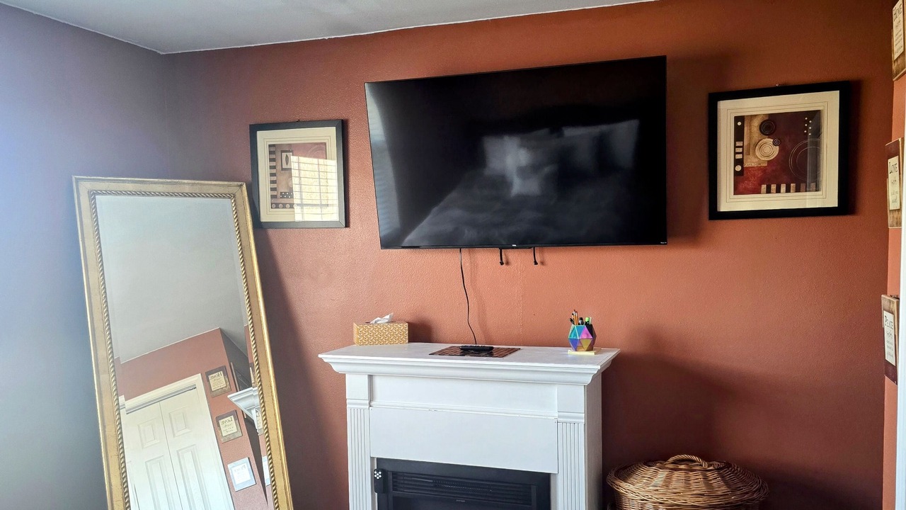 Photo of Bedroom in St. Robert