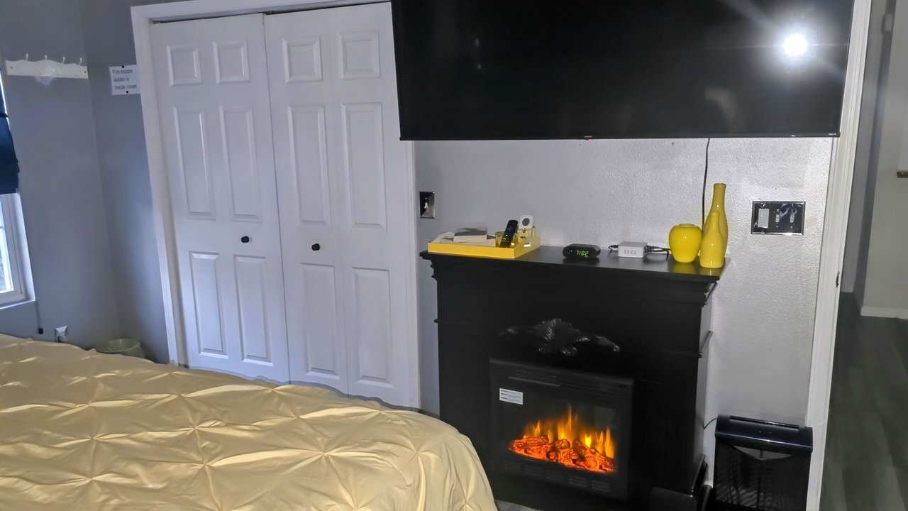 Photo of Bedroom in St. Robert