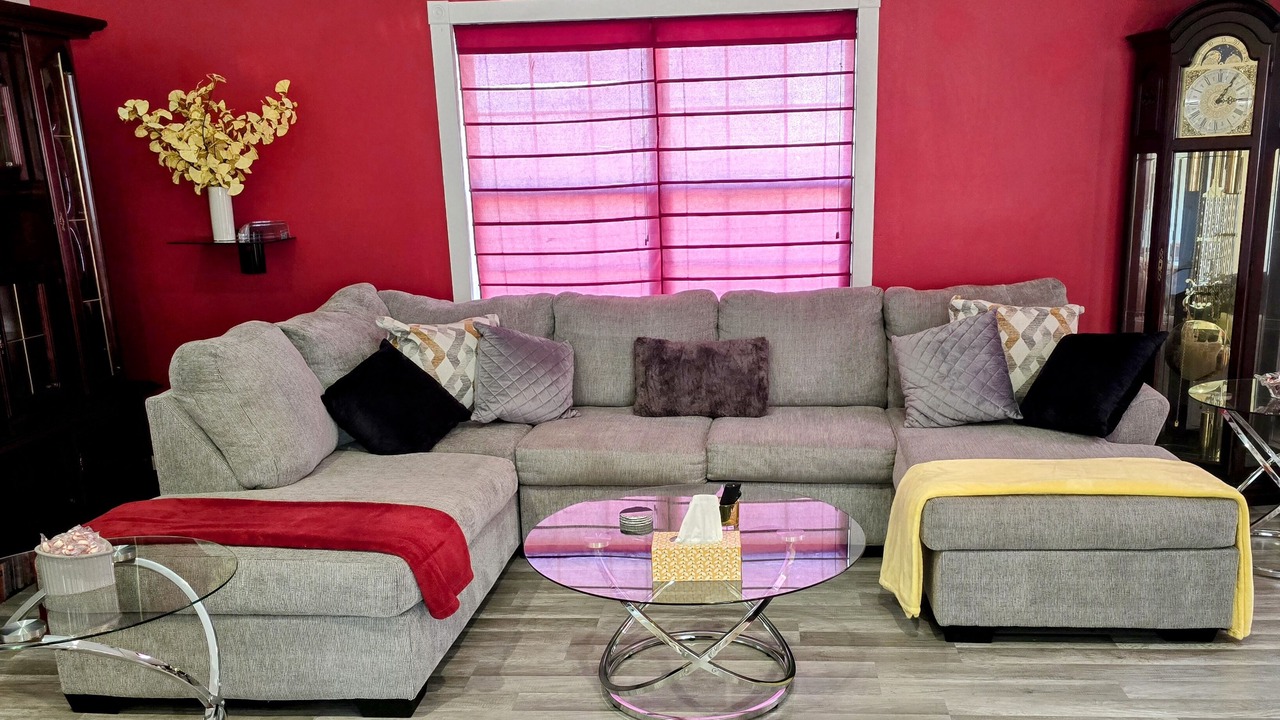 Photo of Livingroom in St. Robert
