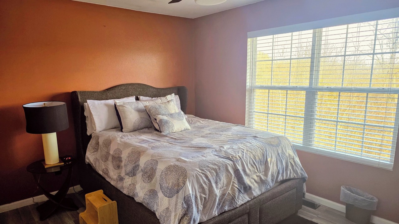 Photo of Bedroom in St. Robert