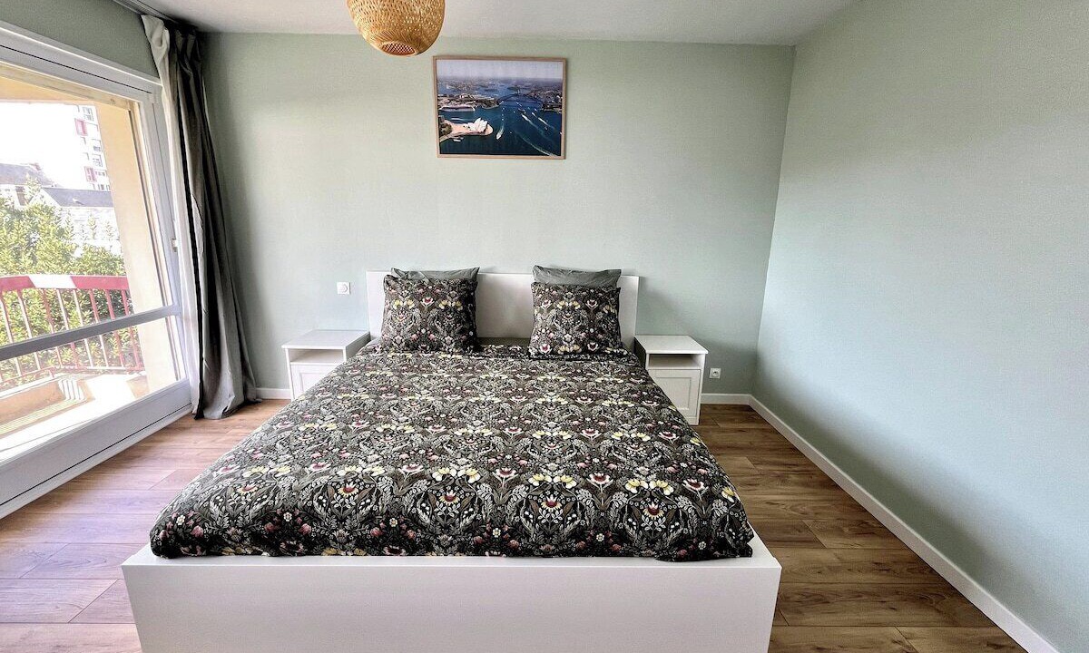 Photo of Bedroom in Liberation