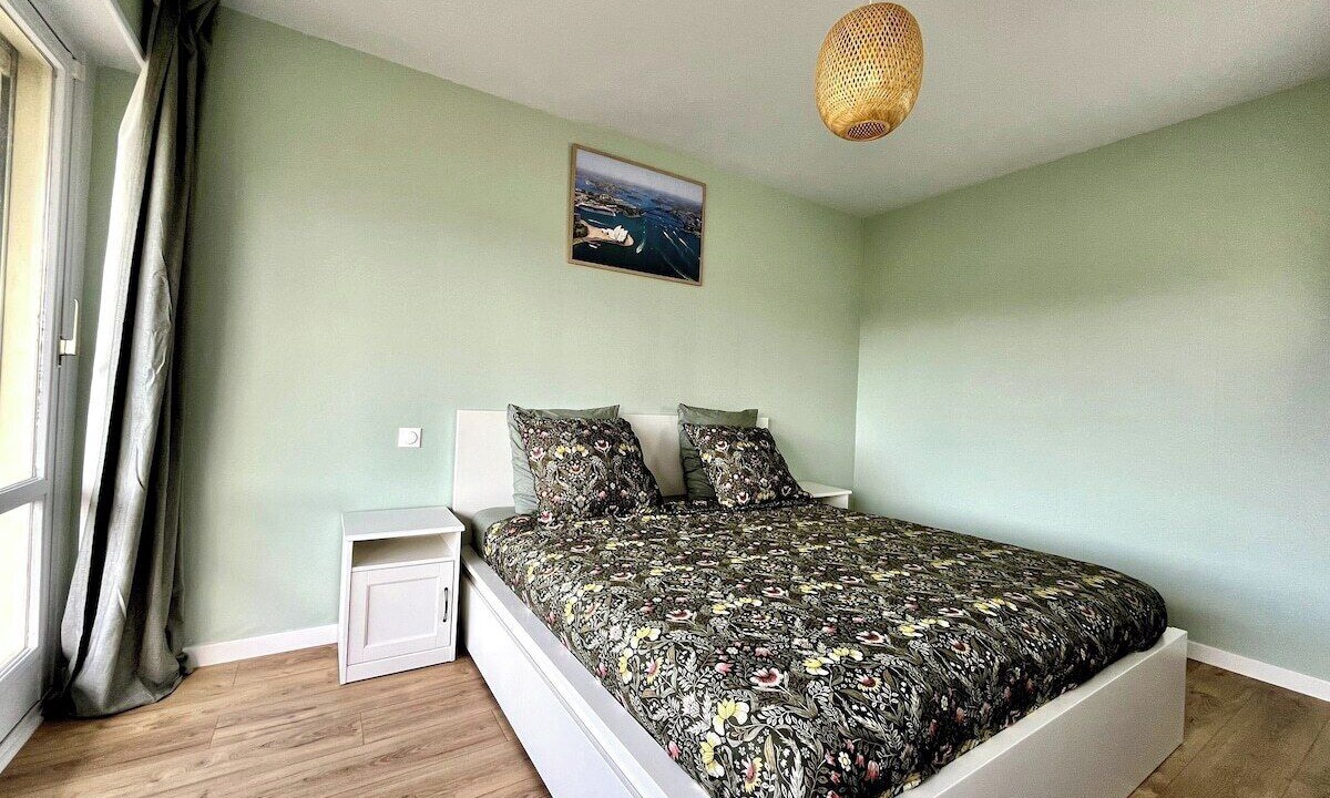 Photo of Bedroom in Liberation