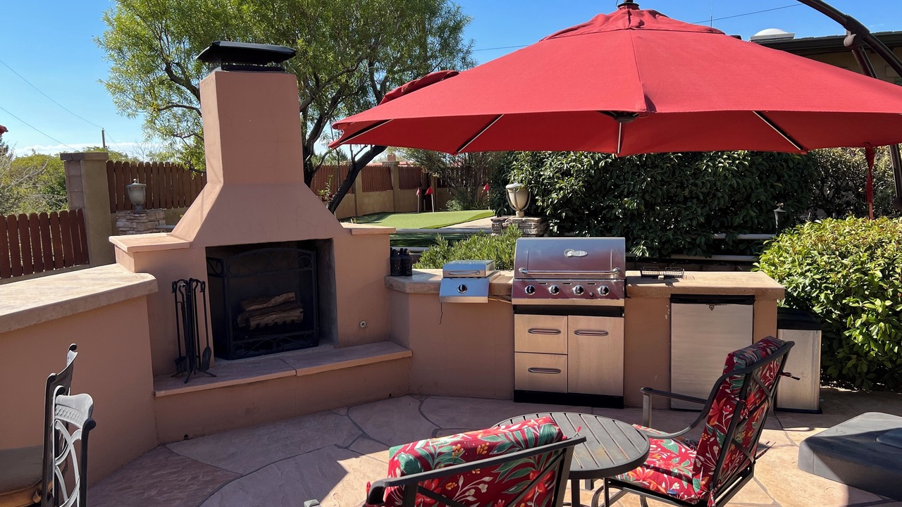 Photo of Outdoor in Foothills South