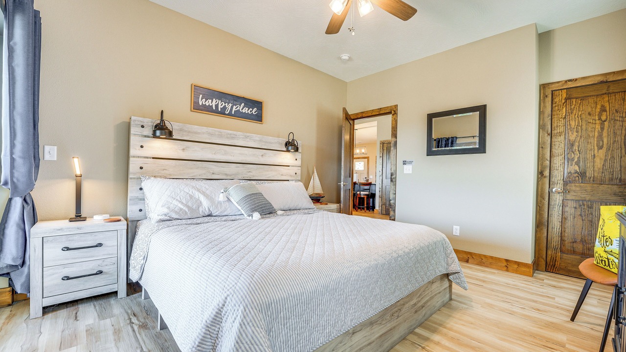 Photo of Bedroom in Table Rock