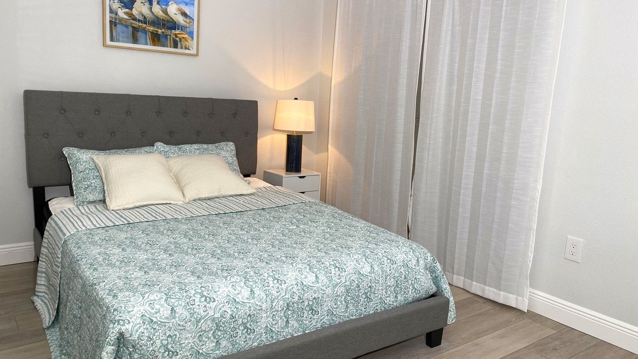 Photo of Bedroom in Gillespie Park