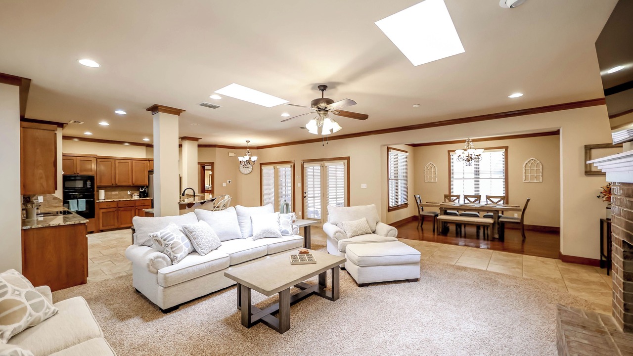 Photo of Livingroom in North Overton