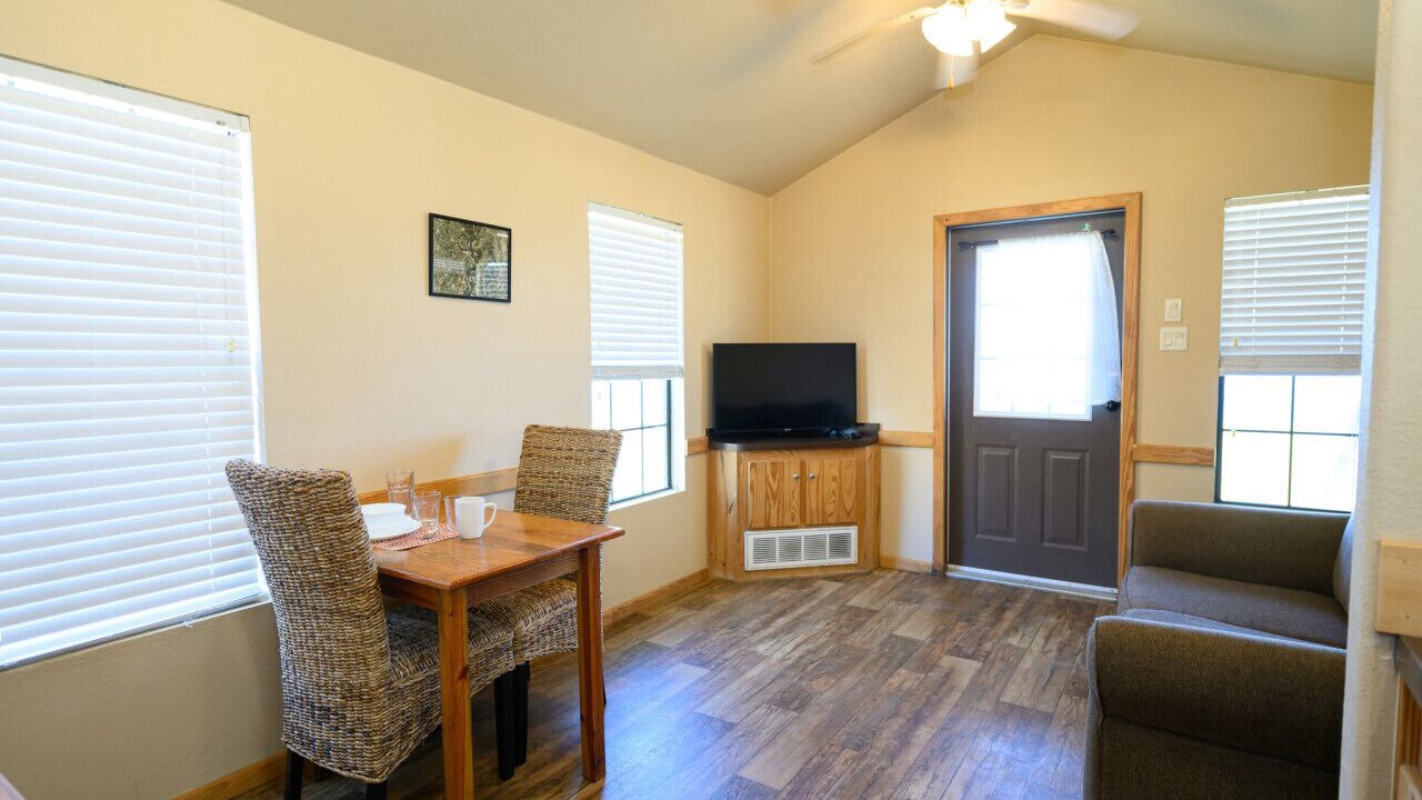 Photo of Livingroom in Lake Village