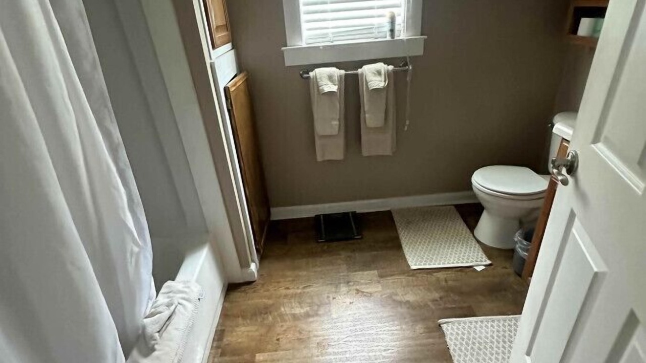 Photo of Bathroom in Lake Village