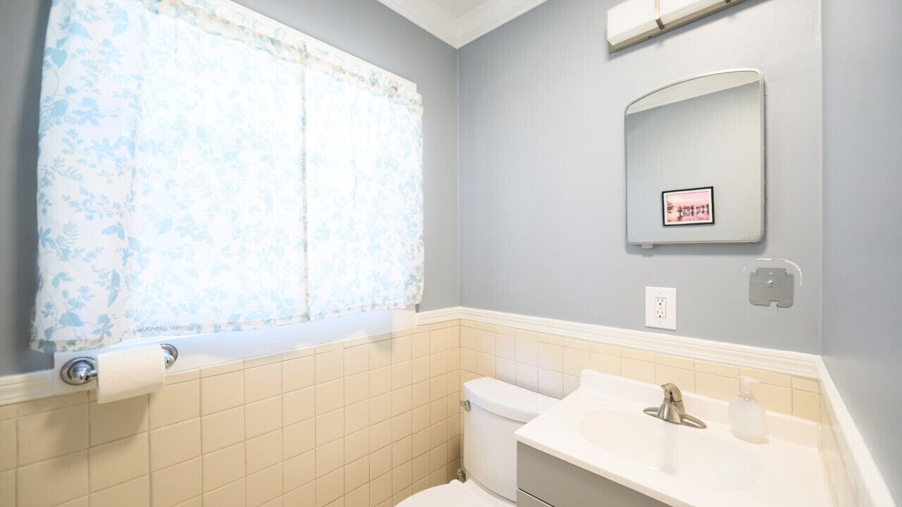 Photo of Bathroom in Lake Village
