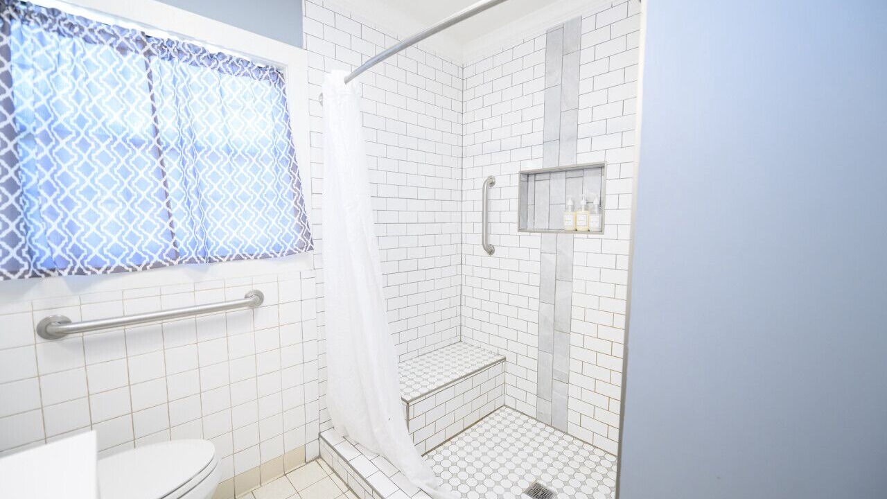 Photo of Bathroom in Lake Village
