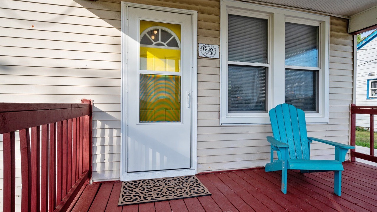 Photo of Patio Balcony in Buckroe Beach