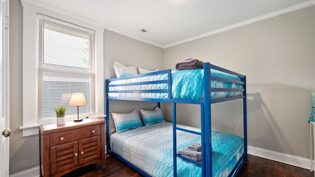 Photo of Bedroom in Buckroe Beach