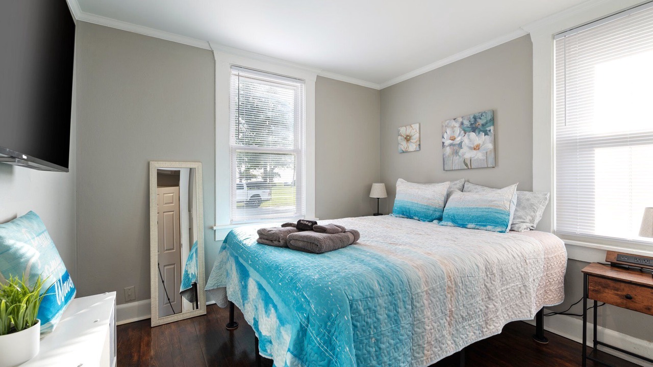 Photo of Bedroom in Buckroe Beach