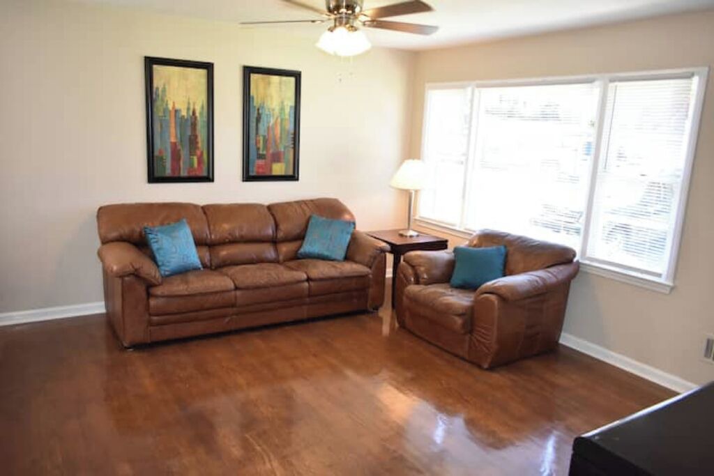 Photo of Bedroom in Woodland Hills